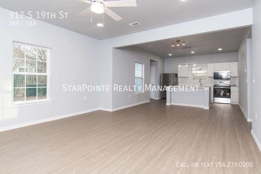 917 S 19th St - Photo 2 of 15