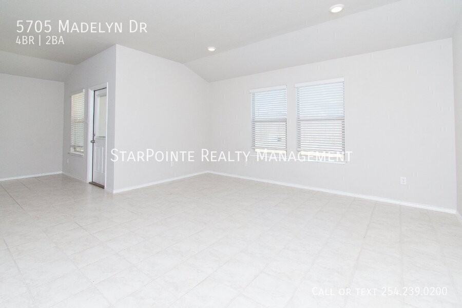 5705 Madelyn Dr - Photo 3 of 24