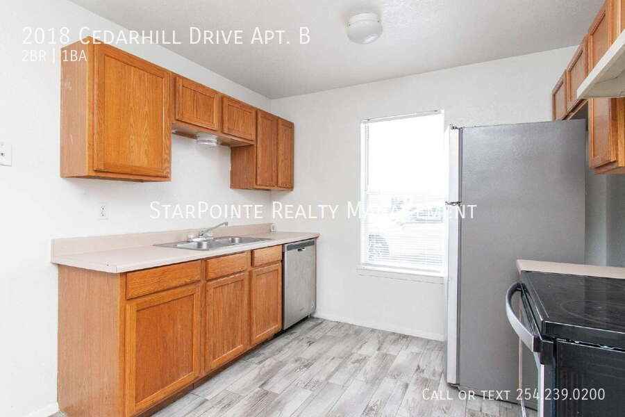 2018 Cedarhill Dr Apt B #B - Photo 5 of 13