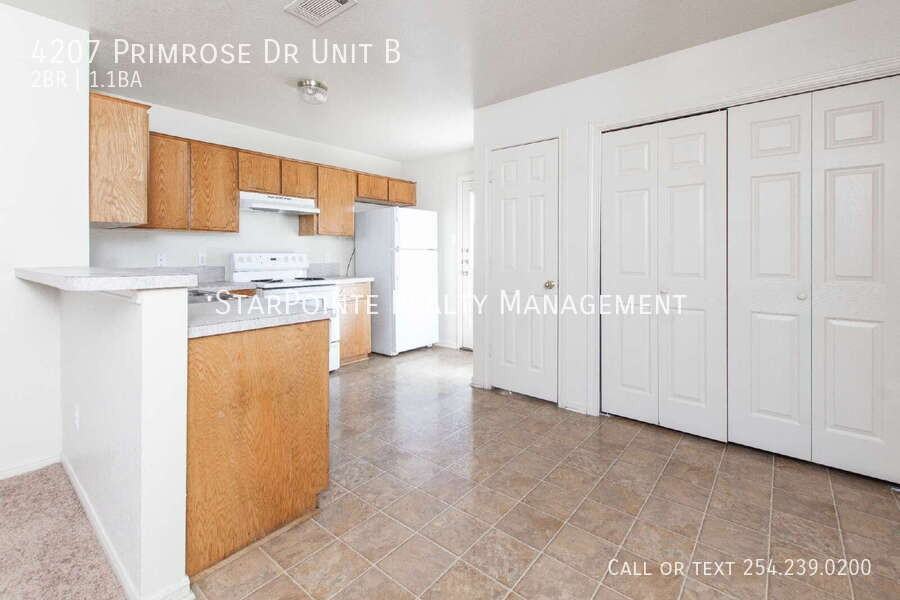 4207 Primrose Dr Unit B - Photo 3 of 14