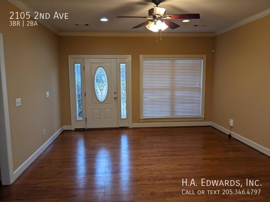 2105 2nd Ave - Photo 3 of 42