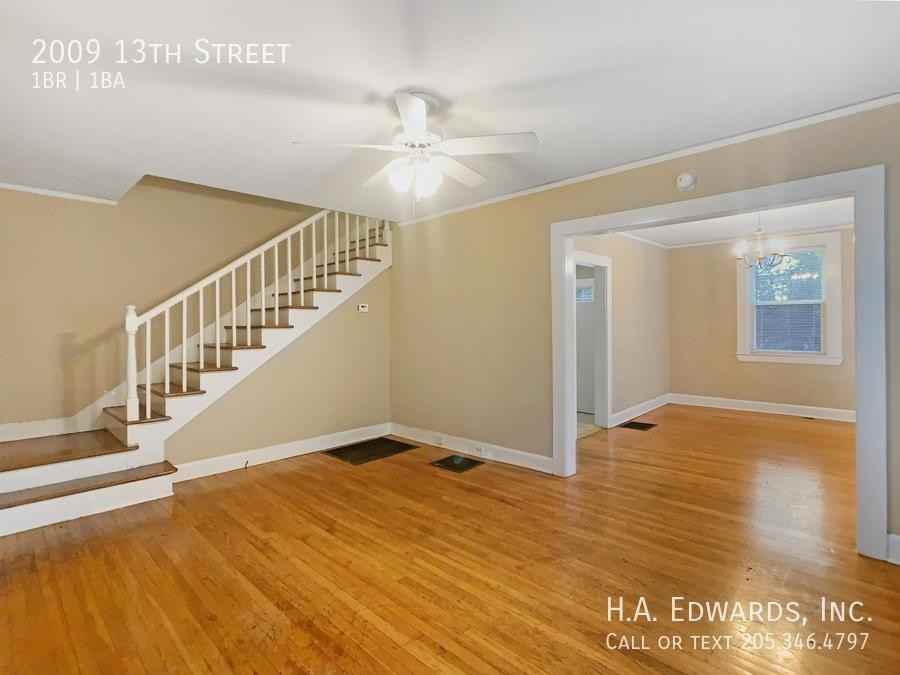 2009 13th St - Photo 2 of 12