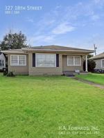 featured image of 327 18th St