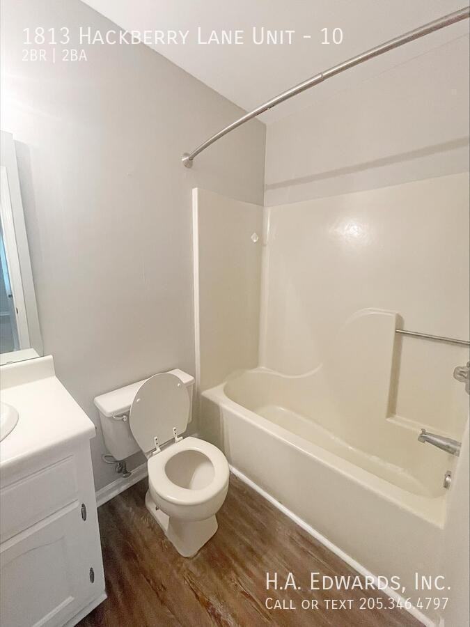 1813 Hackberry Ln #10 - Photo 6 of 18