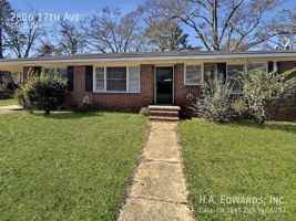 featured image of 2806 17th Ave