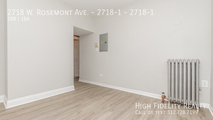 2718 W Rosemont Ave #2718-1 - Photo 3 of 9