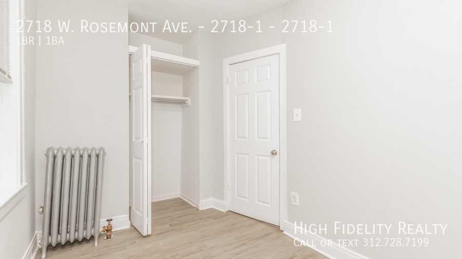 2718 W Rosemont Ave #2718-1 - Photo 6 of 9