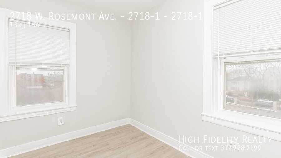 2718 W Rosemont Ave #2718-1 - Photo 7 of 9