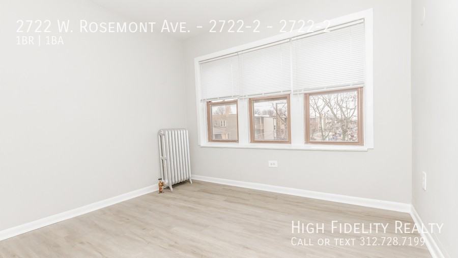 2722 W Rosemont Ave #2722-2 - Photo 4 of 7