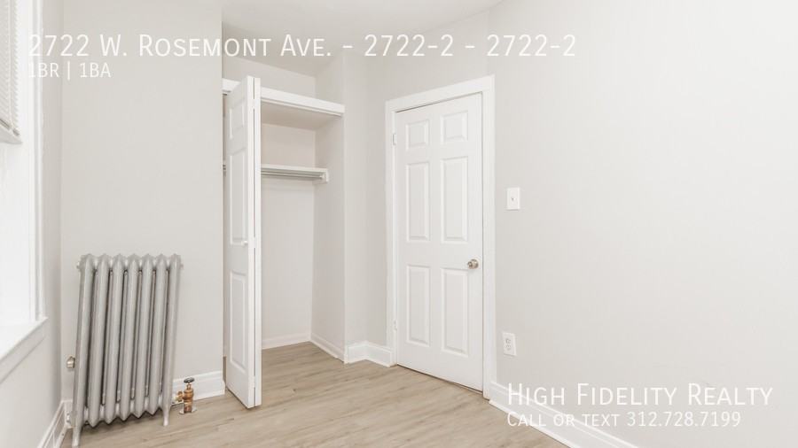 2722 W Rosemont Ave #2722-2 - Photo 6 of 7