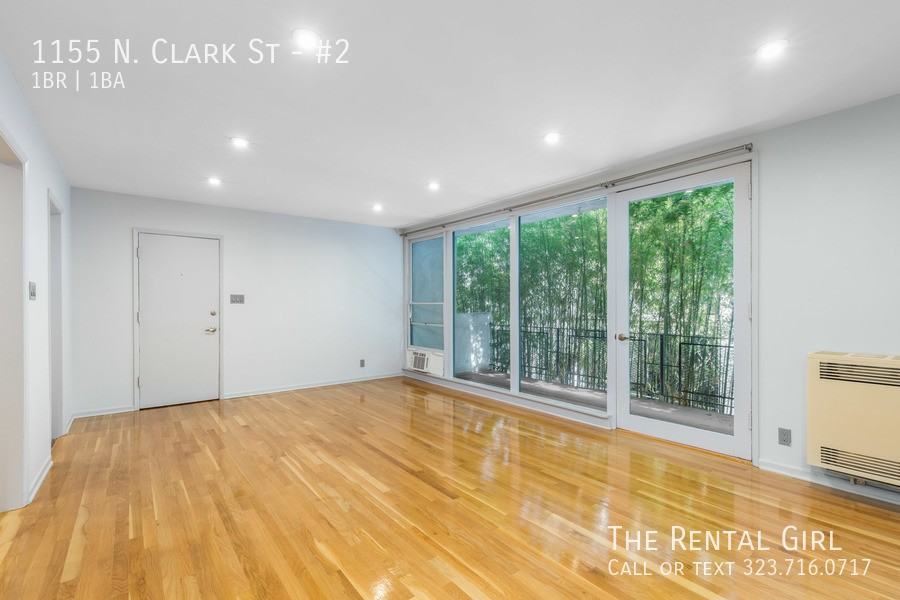 1155 N Clark St #2 - Photo 3 of 13