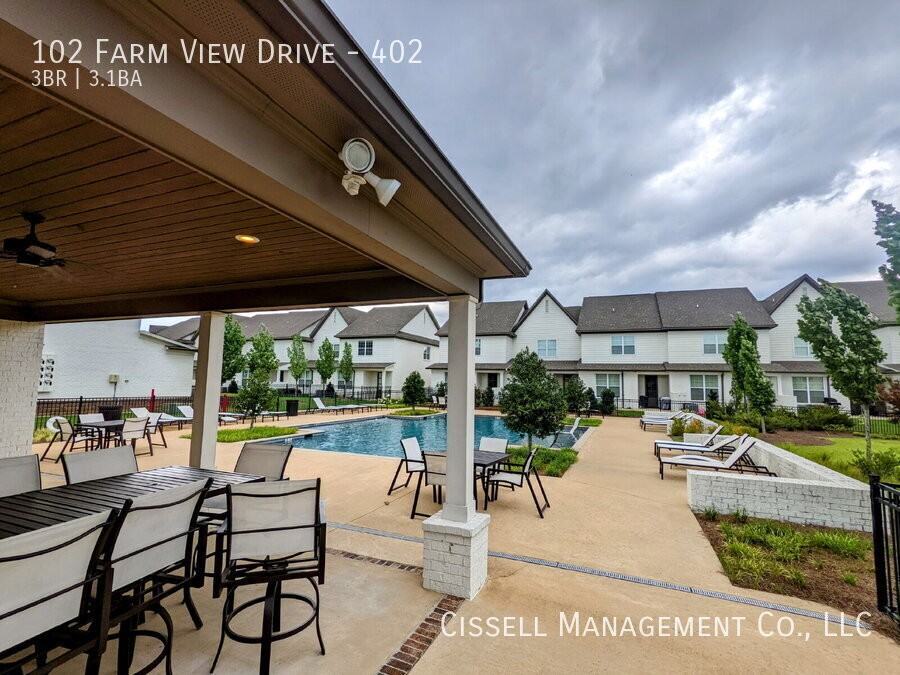 102 Farm View Dr #402 - Photo 7 of 36