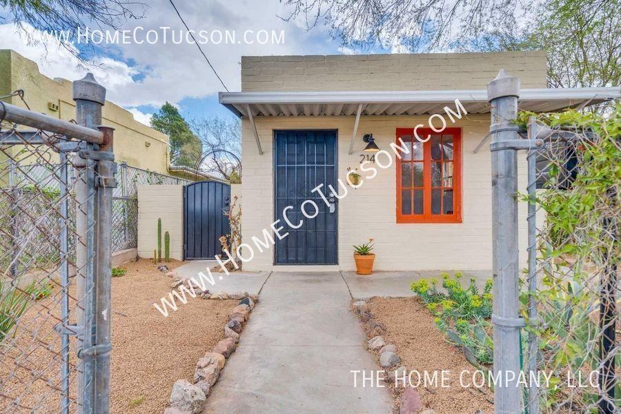 214 N Vine Ave - Photo 4 of 50