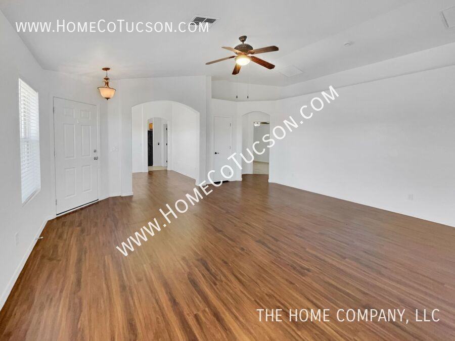 7622 W August Moon Pl - Photo 5 of 33