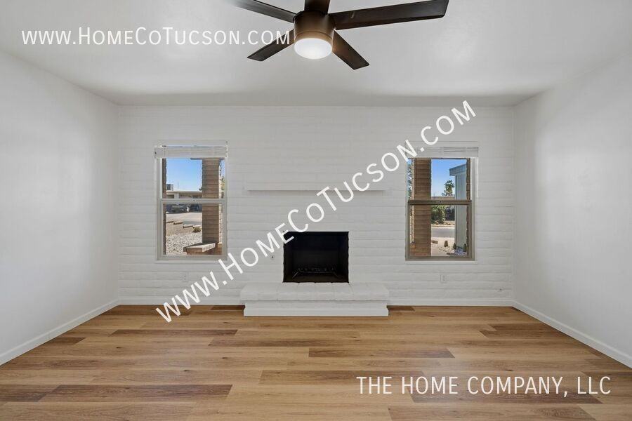 7461 E Victoria Dr - Photo 7 of 50