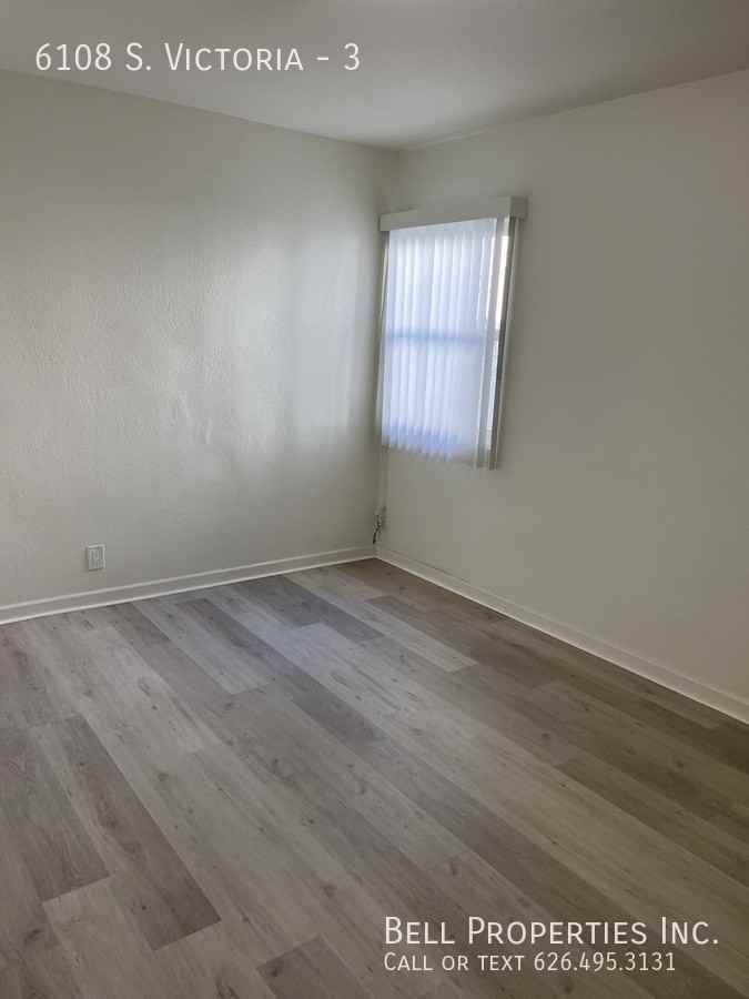 6108 S Victoria Ave #3 - Photo 3 of 4