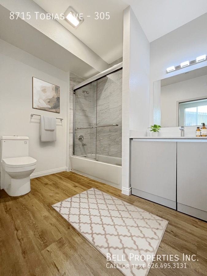 8715 Tobias Ave #305 - Photo 6 of 10