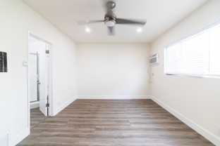 4848 St Charles Pl #8 - Photo 1 of 1