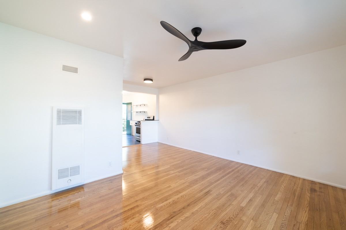 11638 Riverside Dr #5 - Photo 2 of 19