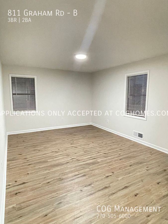 811 Graham Rd #B - Photo 3 of 10