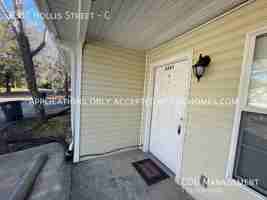 featured image of 8387 Hollis St #C