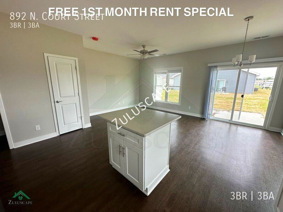 892 N Court St - Photo 7 of 15