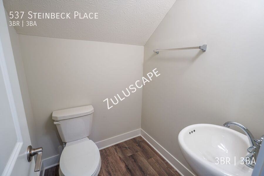 537 Steinbeck Pl - Photo 5 of 27
