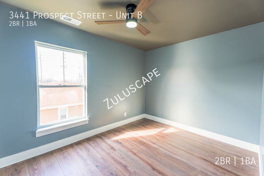3441 Prospect St #B - Photo 6 of 10