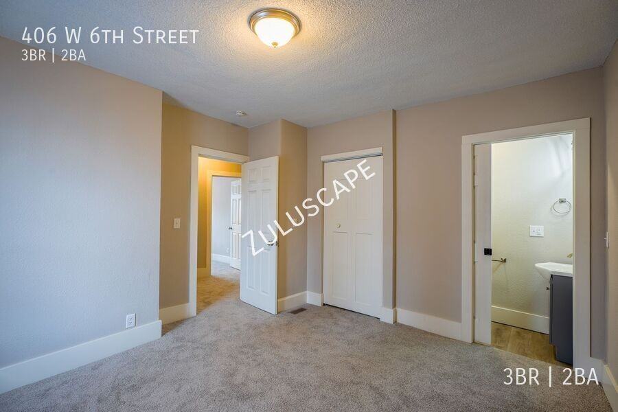 406 W 6th St - Photo 6 of 21