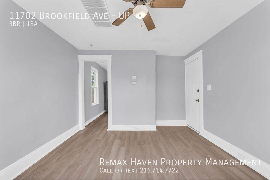 11702 Brookfield Ave #UP - Photo 5 of 20