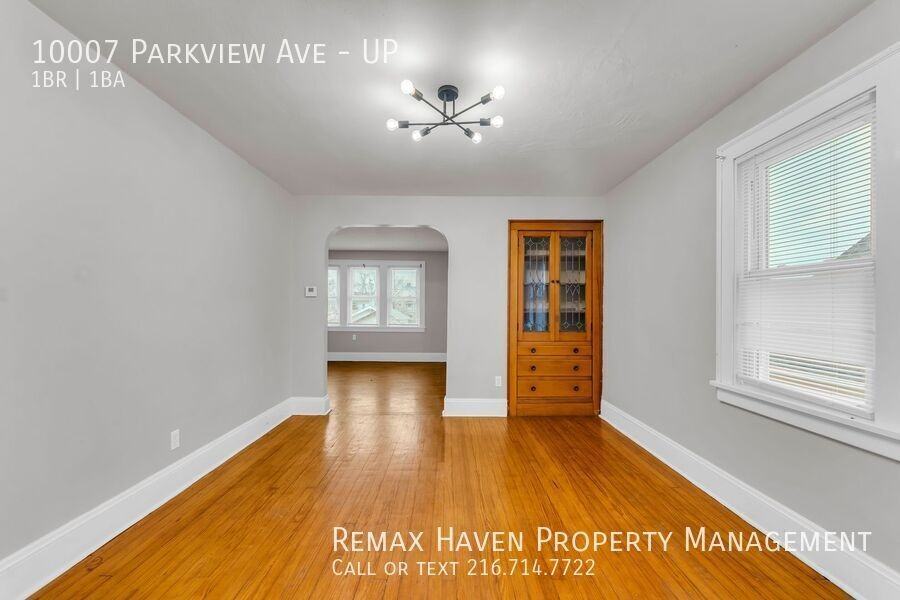 10007 Parkview Ave #UP - Photo 5 of 21