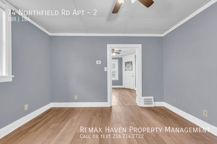 74 Northfield Rd #2 - Photo 6 of 19