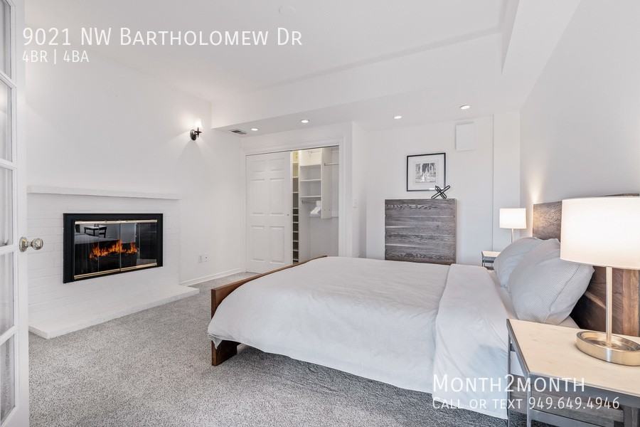 9021 Nw Bartholomew Dr - Photo 5 of 37