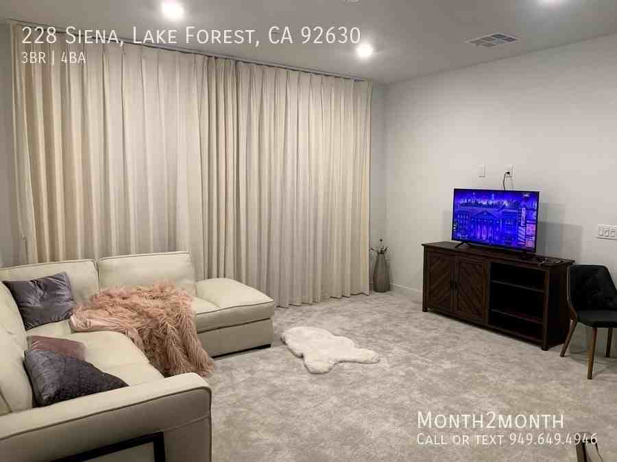 228 Siena - Photo 4 of 27