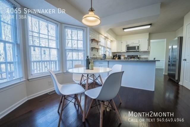 4065 Spinnaker Dr - Photo 6 of 40