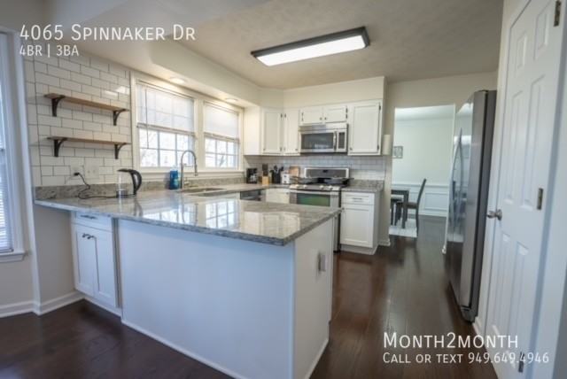 4065 Spinnaker Dr - Photo 7 of 40