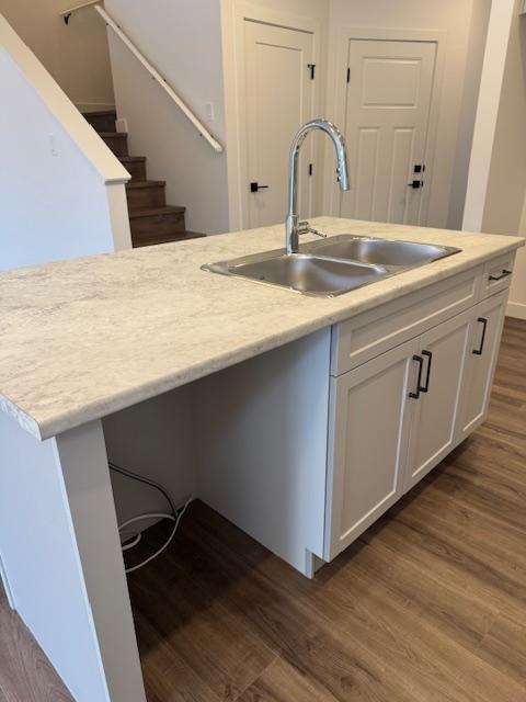 10422 133 Ave - Photo 4 of 10