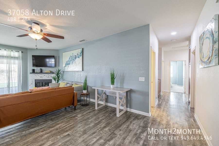 37058 Alton Dr - Photo 3 of 36