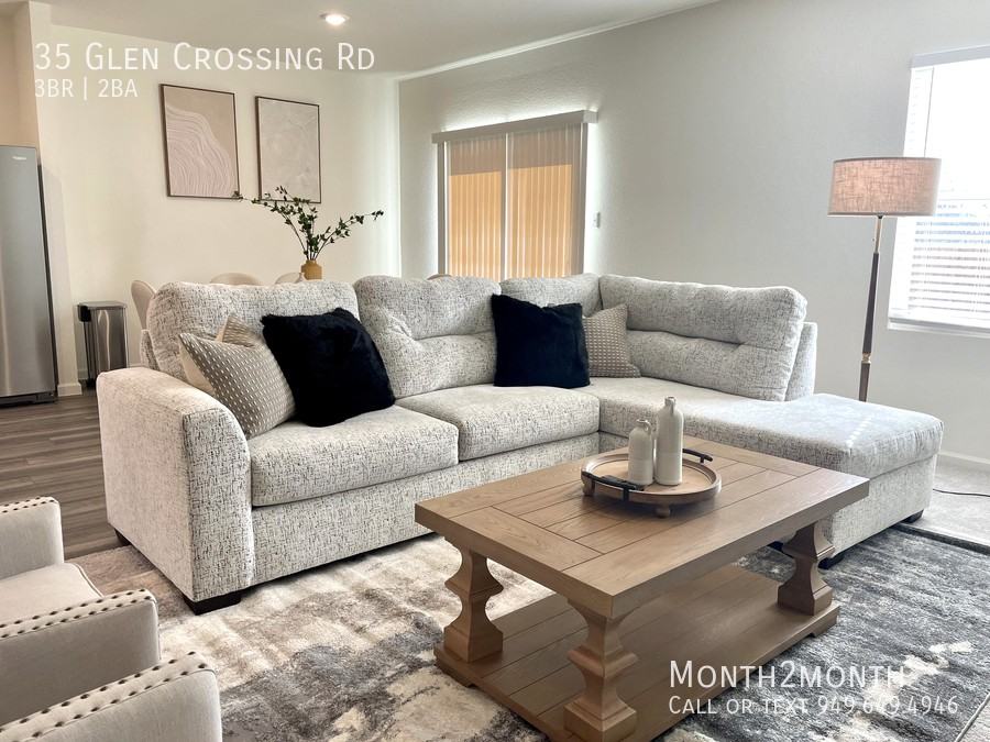 35 Glen Crossing Rd - Photo 2 of 26