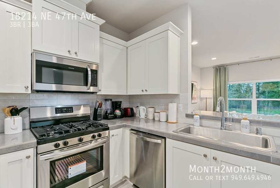 18214 Ne 47th Ave - Photo 6 of 34