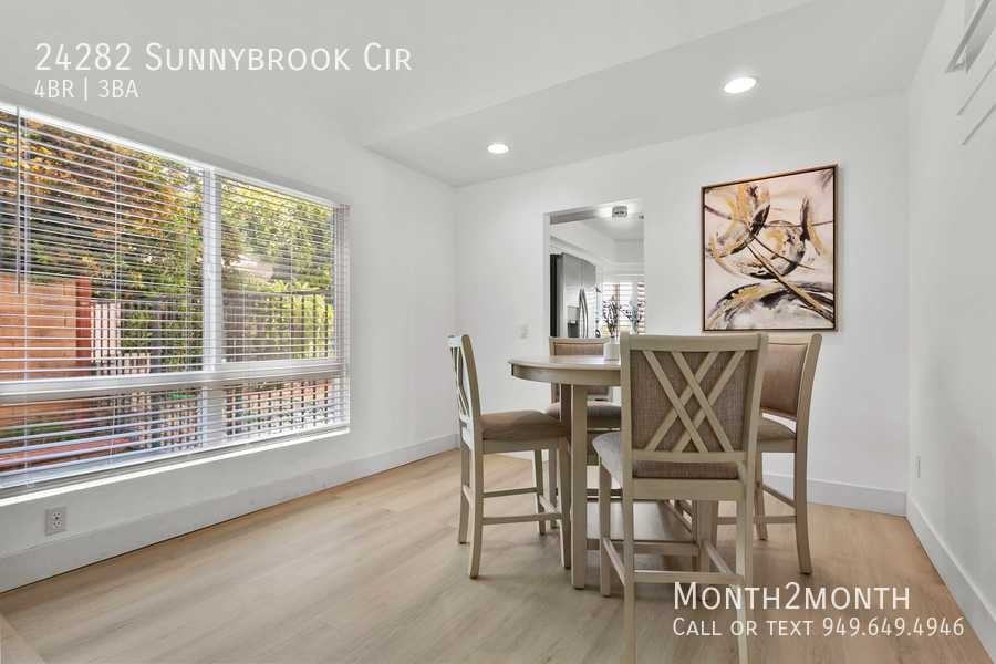 24282 Sunnybrook Cir - Photo 7 of 33