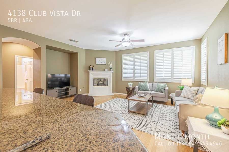 4138 Club Vista Dr - Photo 4 of 36