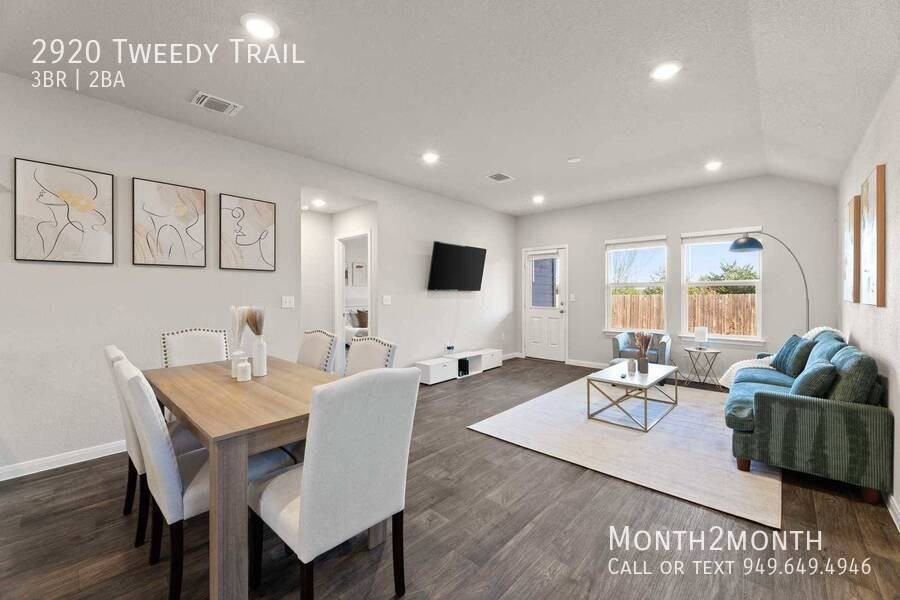 2920 Tweedy Trl - Photo 4 of 25