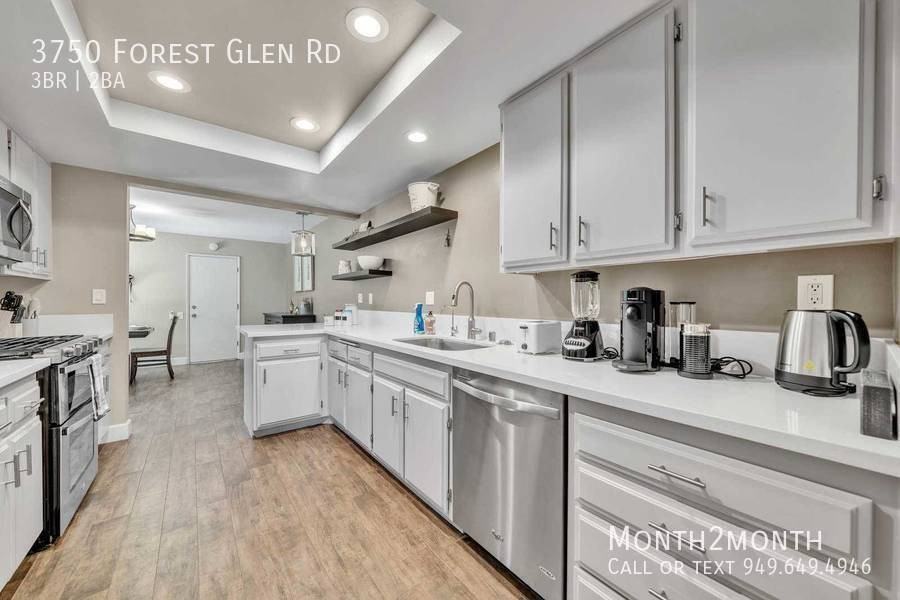 3750 Forest Glen Rd - Photo 5 of 32