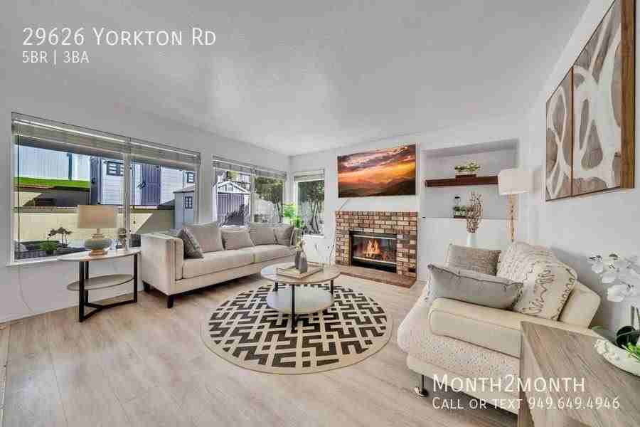 29626 Yorkton Rd - Photo 2 of 41