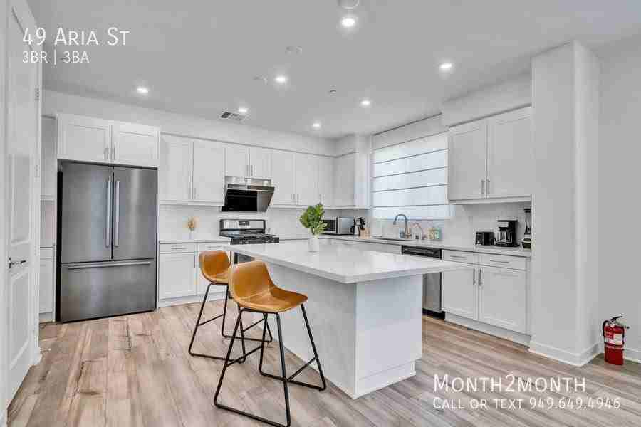 49 Aria St - Photo 3 of 35