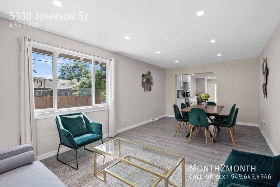 5330 Johnson St - Photo 6 of 22