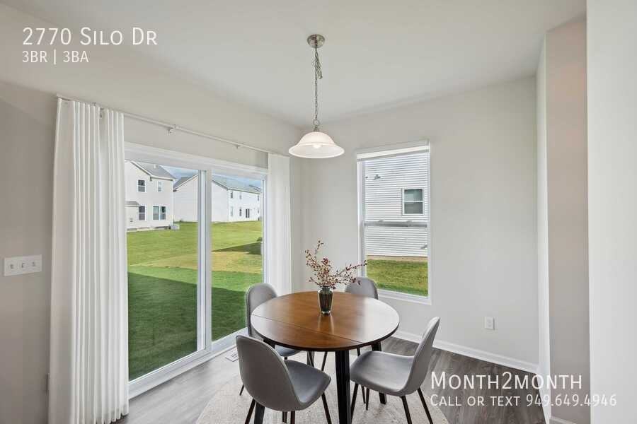 2770 Silo Dr - Photo 5 of 29