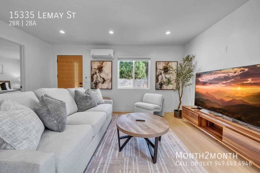 15335 Lemay St - Photo 2 of 21