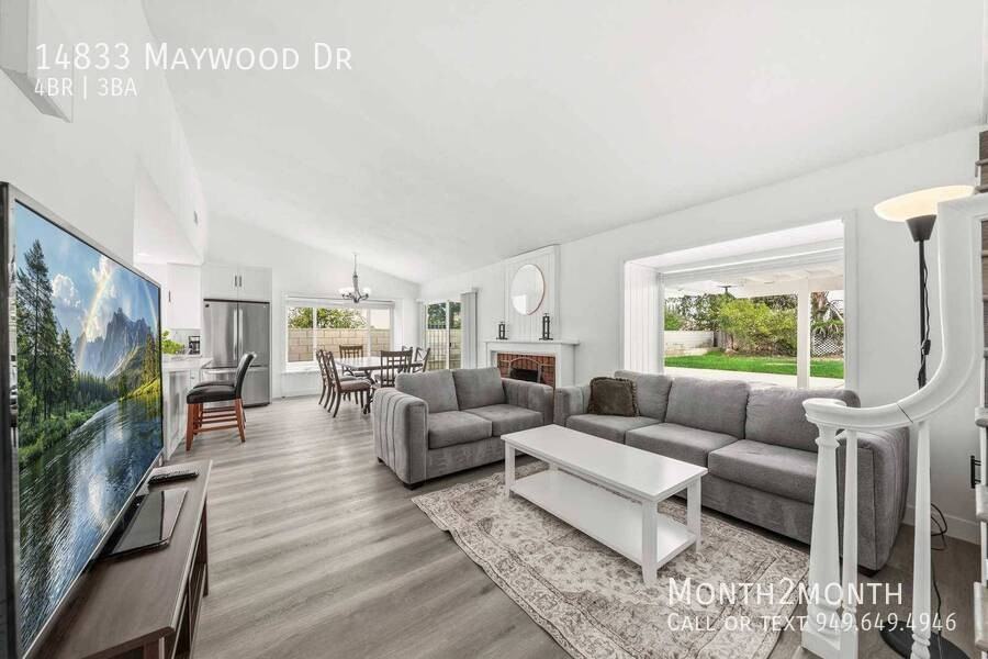 14833 Maywood Dr - Photo 3 of 39